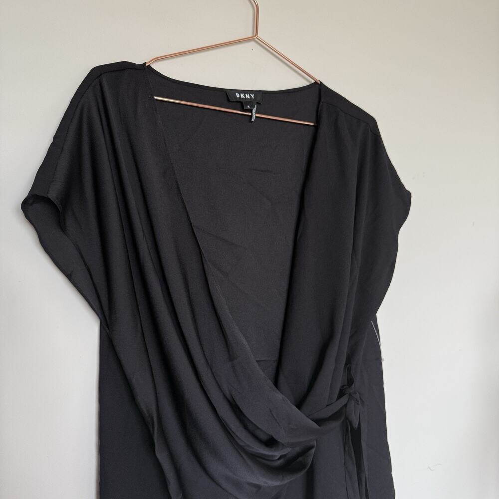 DKNY Womens Wrap Tie Top XL Black Short Sleeve V Neck Whimsigoth Fairy Grunge - Picture 3 of 6
